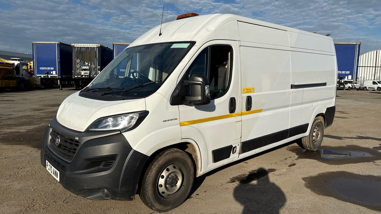 Fiat Ducato 35 2.3 MULTIJET 140PS - Furgon: obrázek 2 Fiat Ducato 35 2.3 MULTIJET 140PS - Furgon: obrázek 2