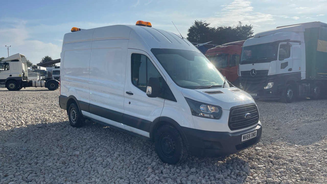 Ford Transit 350 2.0 TDCI 130PS - Furgon: obrázek 1 Ford Transit 350 2.0 TDCI 130PS - Furgon: obrázek 1