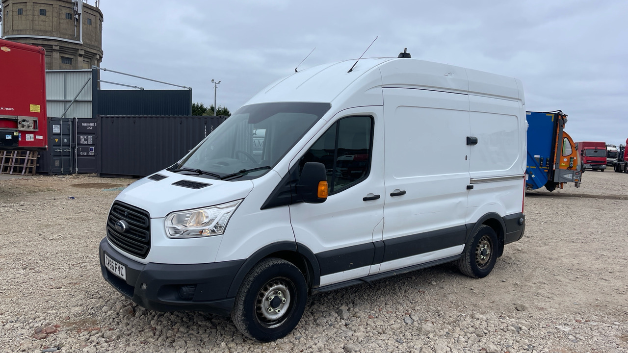 Ford Transit 350 2.2 TDCI 155PS - Furgon: obrázek 2 Ford Transit 350 2.2 TDCI 155PS - Furgon: obrázek 2