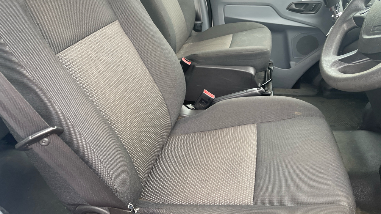 Ford Transit 460 2.2 TDCi 125PS - Minibus, Mikrobus: obrázek 5 Ford Transit 460 2.2 TDCi 125PS - Minibus, Mikrobus: obrázek 5