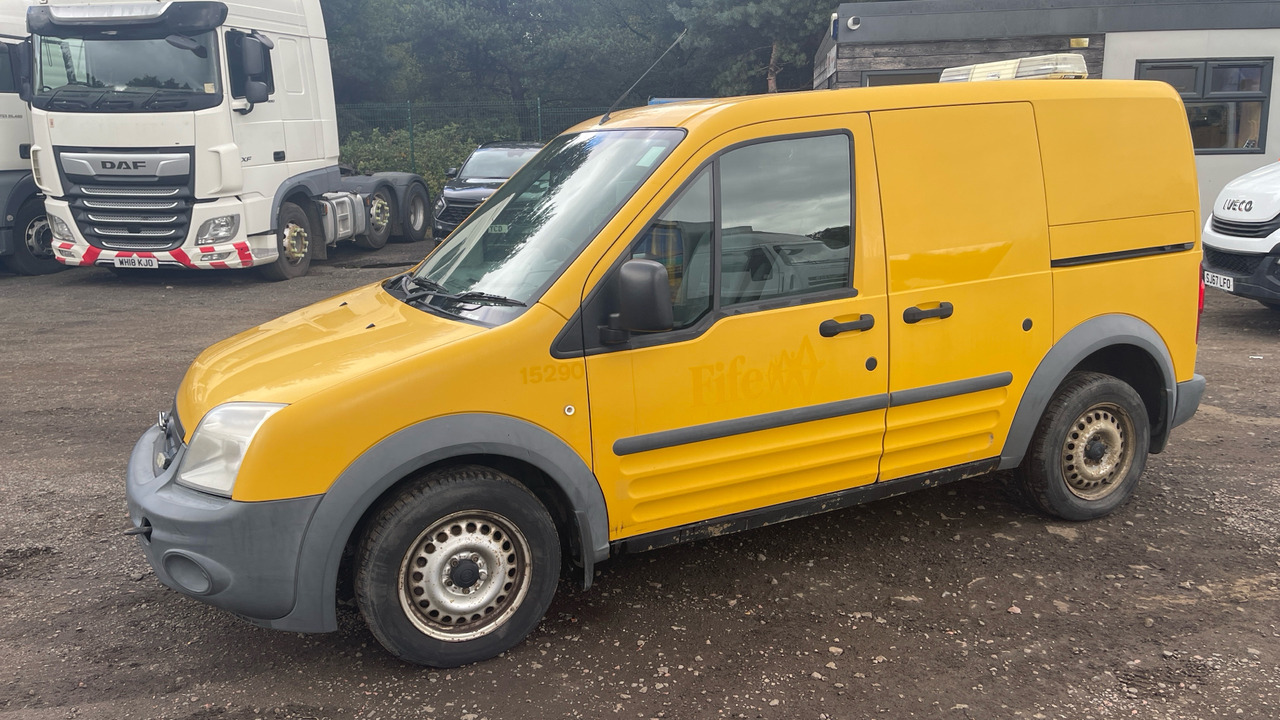 Ford Transit Connect 200 1.8 TDCi 75ps - Malá dodávka: obrázek 2 Ford Transit Connect 200 1.8 TDCi 75ps - Malá dodávka: obrázek 2