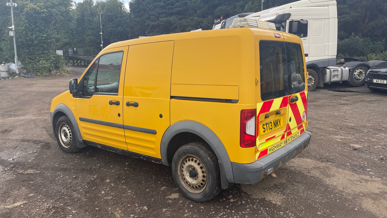 Ford Transit Connect 200 1.8 TDCi 75ps - Malá dodávka: obrázek 3 Ford Transit Connect 200 1.8 TDCi 75ps - Malá dodávka: obrázek 3