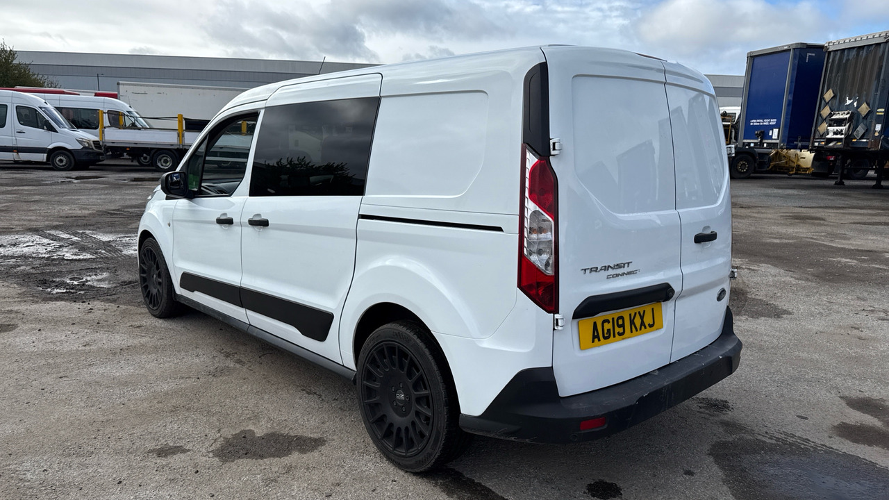 Ford Transit Connect 230 1.5 ECOBLUE 120PS - Dodávka s dvojitou kabinou: obrázek 3 Ford Transit Connect 230 1.5 ECOBLUE 120PS - Dodávka s dvojitou kabinou: obrázek 3