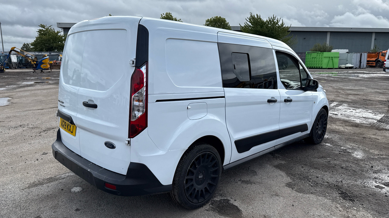 Ford Transit Connect 230 1.5 ECOBLUE 120PS - Dodávka s dvojitou kabinou: obrázek 4 Ford Transit Connect 230 1.5 ECOBLUE 120PS - Dodávka s dvojitou kabinou: obrázek 4