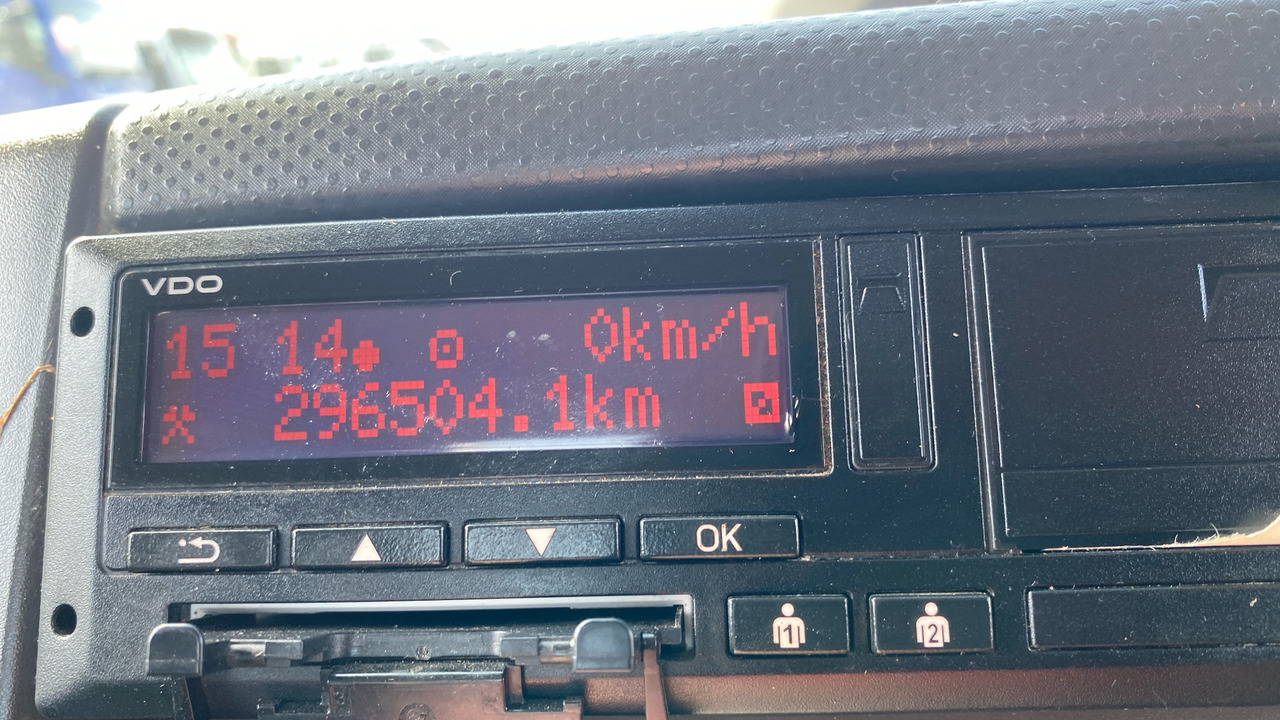 Nákladní automobil valníkový/ Plošinový ISUZU N 75.190: obrázek 9