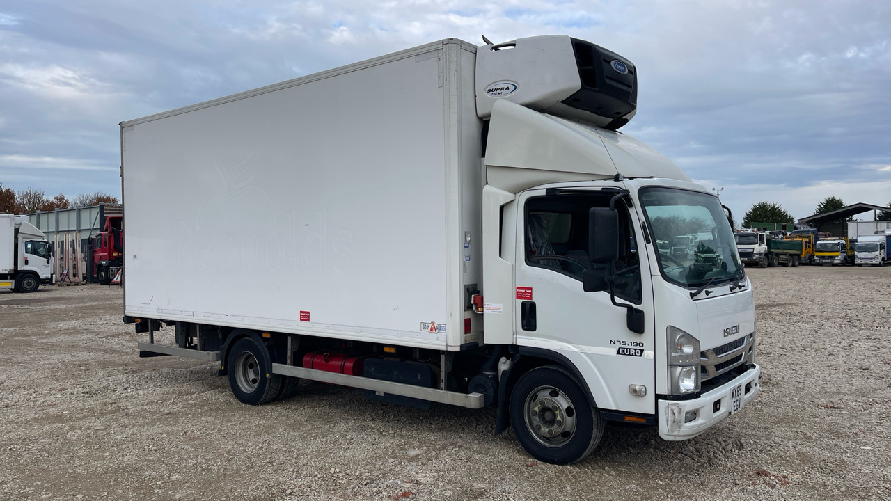 ISUZU N75 190 - Chladírenský nákladní automobil: obrázek 1 ISUZU N75 190 - Chladírenský nákladní automobil: obrázek 1