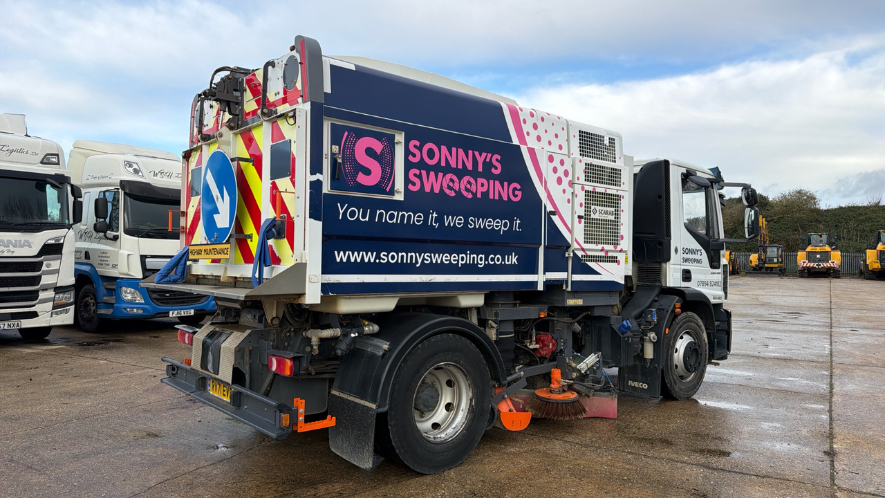 IVECO EUROCARGO 150-250 - Zametací vůz: obrázek 4 IVECO EUROCARGO 150-250 - Zametací vůz: obrázek 4