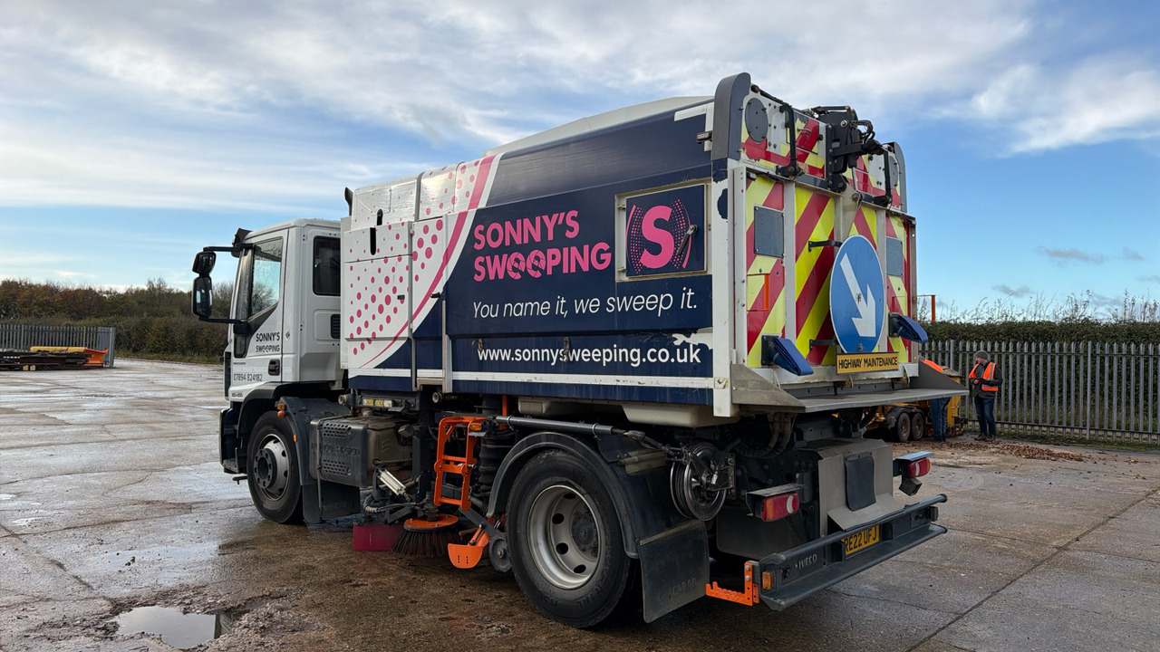 IVECO EUROCARGO 150-250 - Zametací vůz: obrázek 3 IVECO EUROCARGO 150-250 - Zametací vůz: obrázek 3