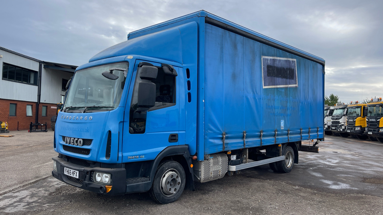 IVECO EUROCARGO 75E16 - Plachtový nákladní auto: obrázek 2 IVECO EUROCARGO 75E16 - Plachtový nákladní auto: obrázek 2