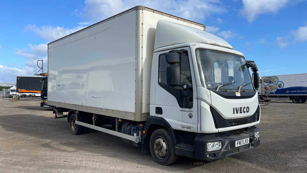 Iveco Eurocargo 75-160 - Skříňový nákladní auto: obrázek 2 Iveco Eurocargo 75-160 - Skříňový nákladní auto: obrázek 2