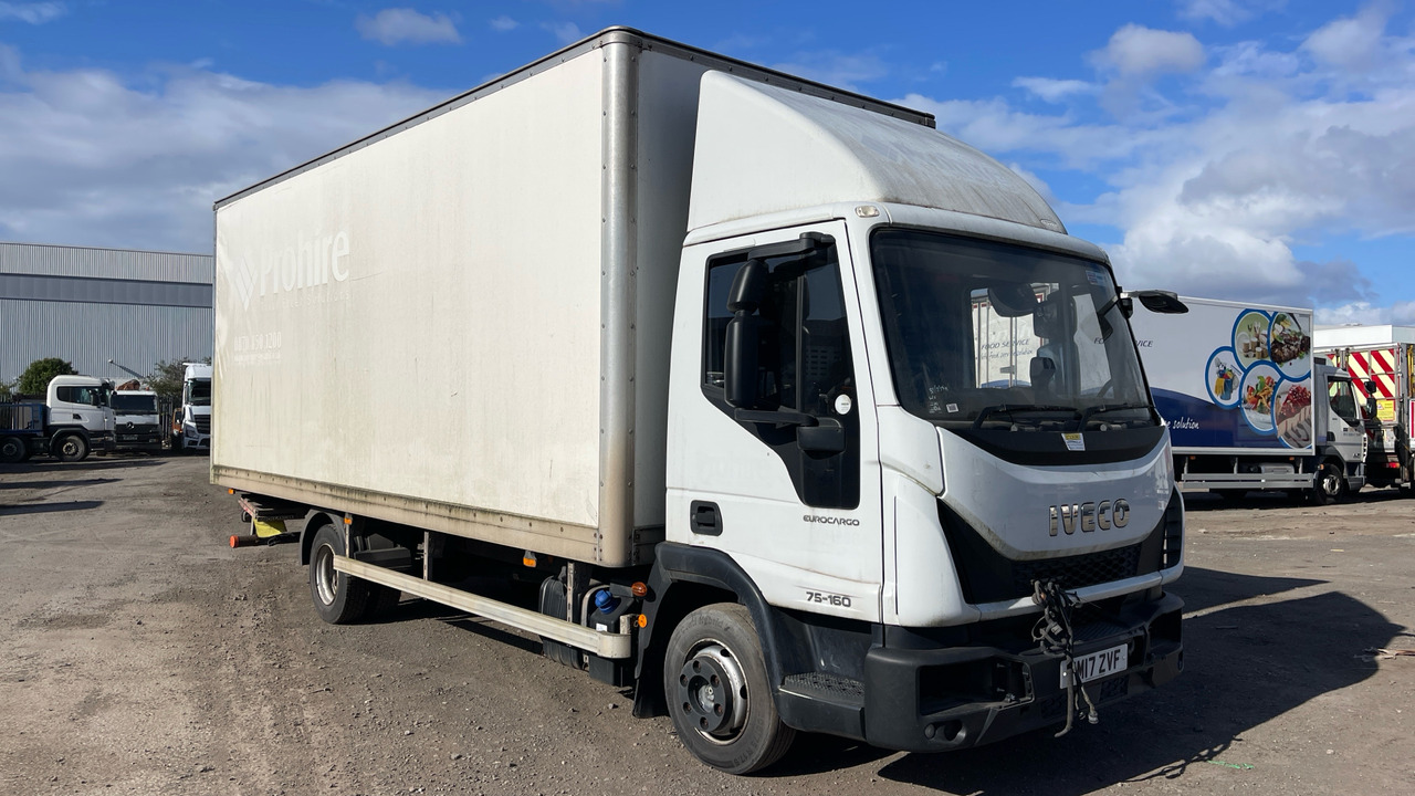 Iveco Eurocargo 75-160 - Skříňový nákladní auto: obrázek 2 Iveco Eurocargo 75-160 - Skříňový nákladní auto: obrázek 2