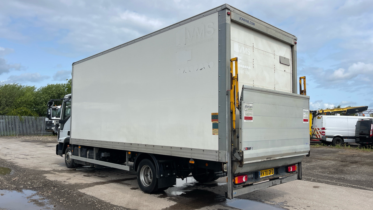 Iveco Eurocargo 75E16 - Skříňový nákladní auto: obrázek 3 Iveco Eurocargo 75E16 - Skříňový nákladní auto: obrázek 3