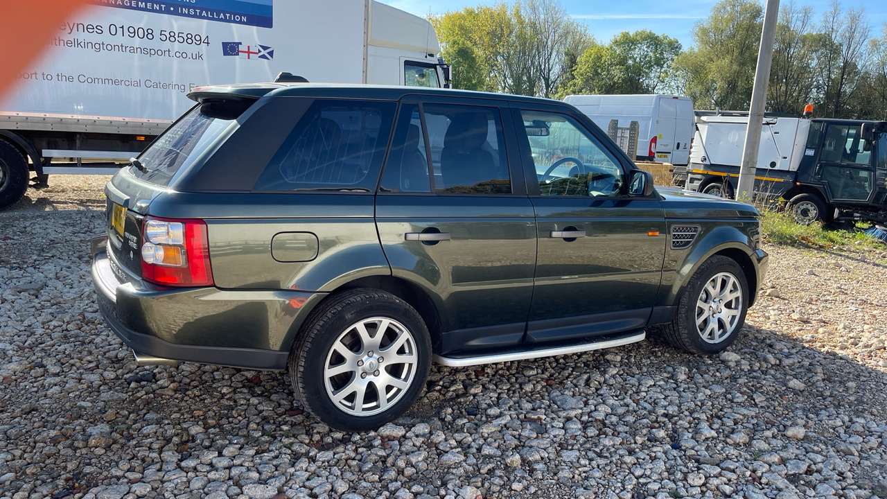 LAND ROVER RANGE ROVER SPORT 2.7 V6 HSE - Kombi: obrázek 4 LAND ROVER RANGE ROVER SPORT 2.7 V6 HSE - Kombi: obrázek 4