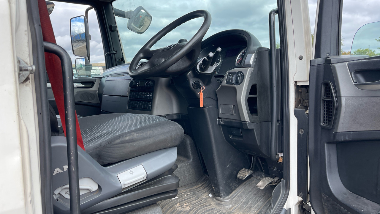 MAN TGL 7.150 - Plachtový nákladní auto: obrázek 5 MAN TGL 7.150 - Plachtový nákladní auto: obrázek 5