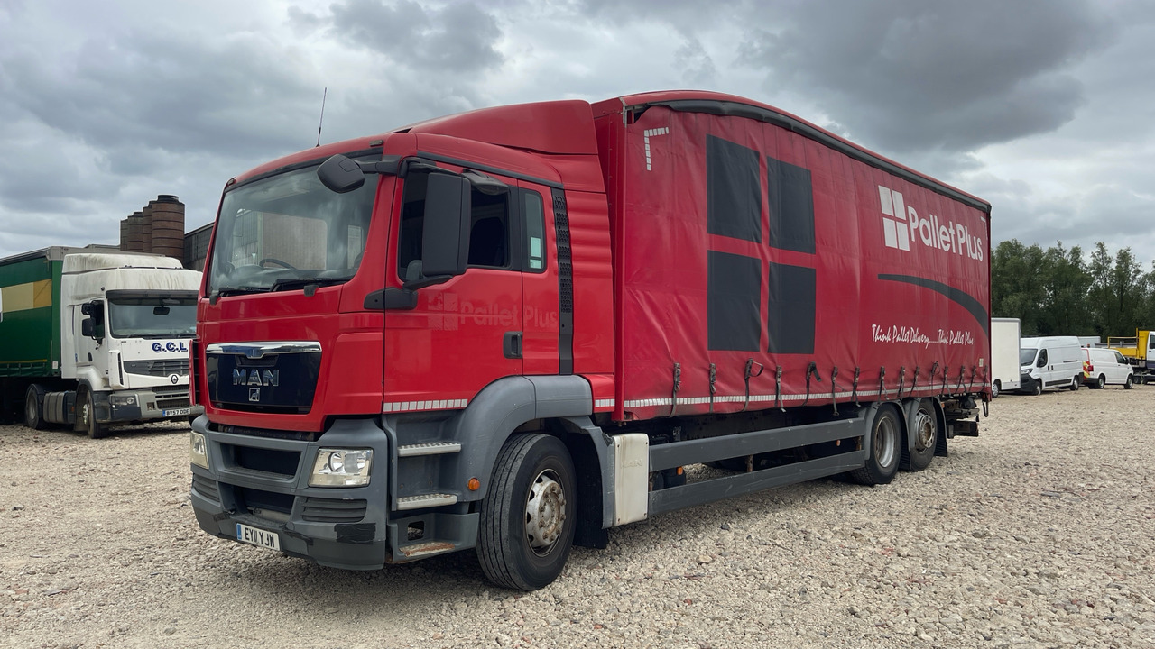 MAN TGS 26.320 - Plachtový nákladní auto: obrázek 2 MAN TGS 26.320 - Plachtový nákladní auto: obrázek 2