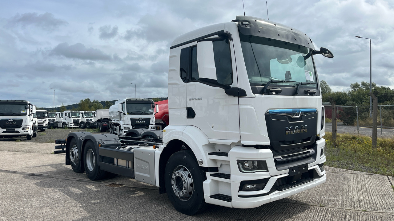 MAN TGS 26.360 - Podvozek s kabinou: obrázek 1 MAN TGS 26.360 - Podvozek s kabinou: obrázek 1