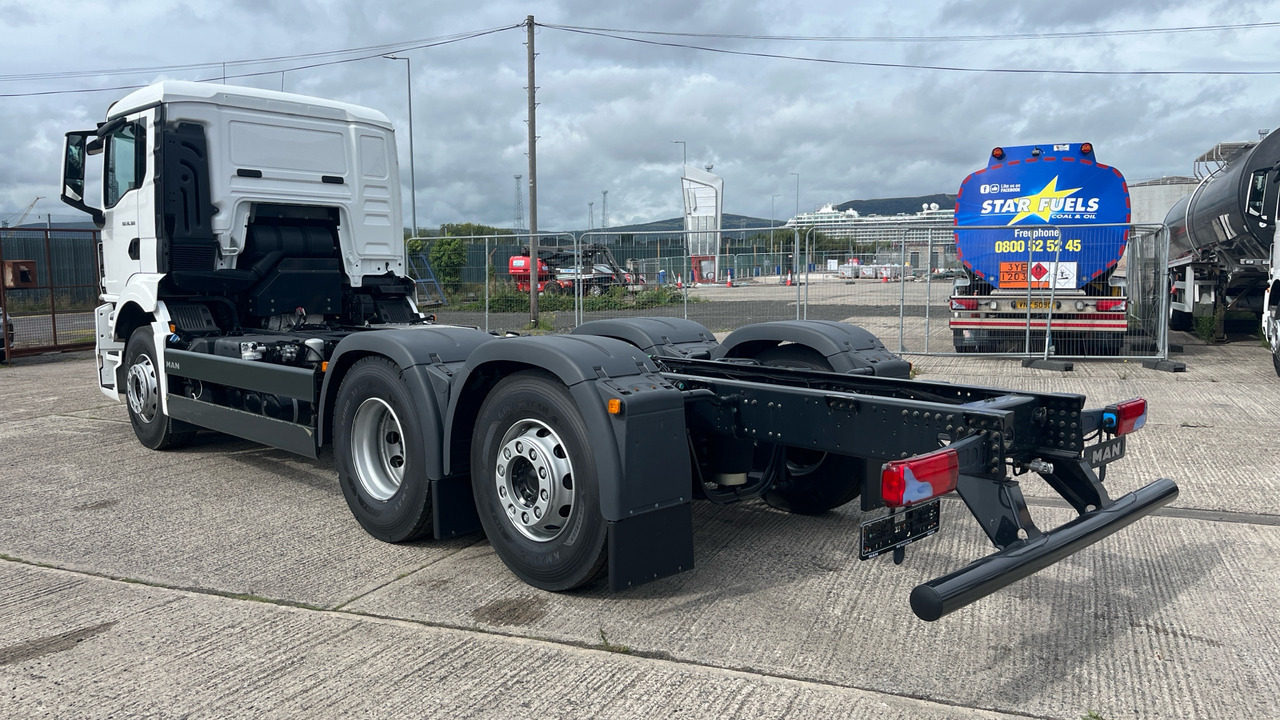 MAN TGS 26.360 - Podvozek s kabinou: obrázek 3 MAN TGS 26.360 - Podvozek s kabinou: obrázek 3