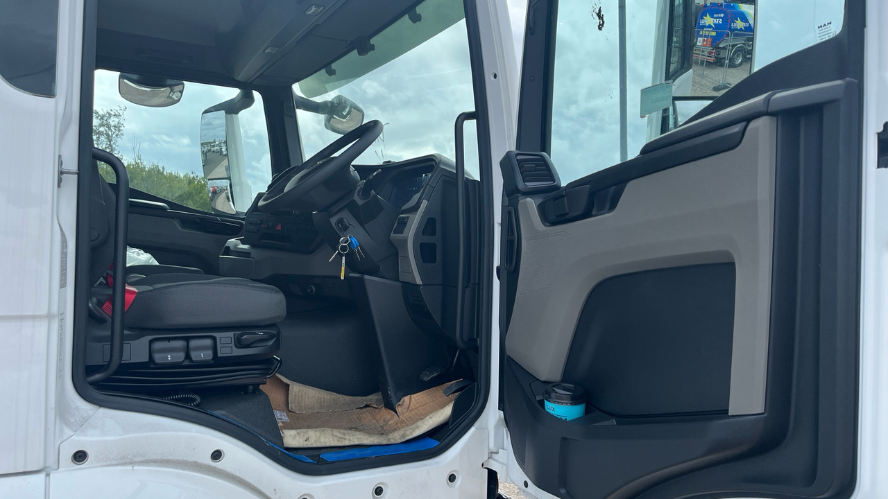 MAN TGS 26.360 - Podvozek s kabinou: obrázek 5 MAN TGS 26.360 - Podvozek s kabinou: obrázek 5