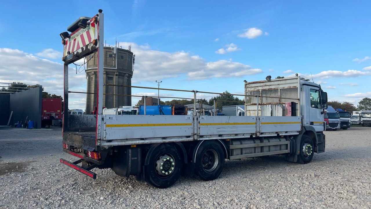 MERCEDES-BENZ ACTROS 2541 - Nákladní automobil valníkový/ Plošinový: obrázek 4 MERCEDES-BENZ ACTROS 2541 - Nákladní automobil valníkový/ Plošinový: obrázek 4