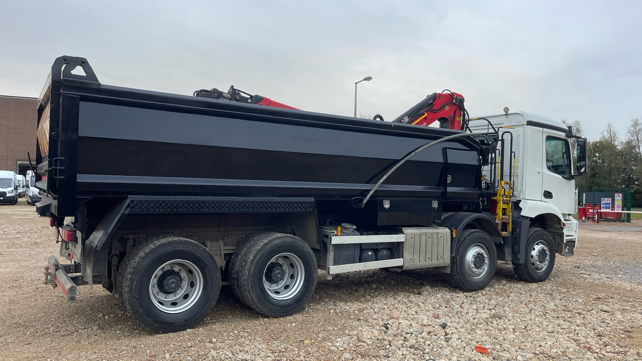 MERCEDES-BENZ AROCS - Sklápěč, Auto s hydraulickou rukou: obrázek 4 MERCEDES-BENZ AROCS - Sklápěč, Auto s hydraulickou rukou: obrázek 4