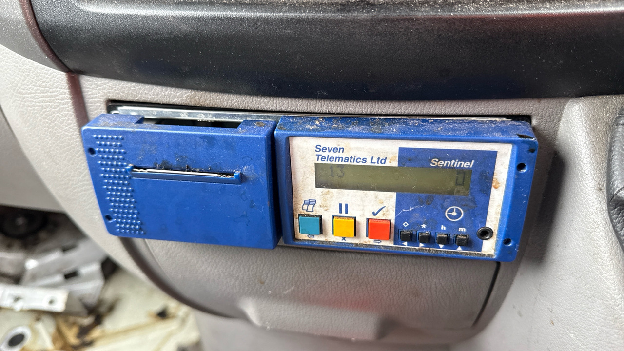 Podvozek s kabinou MERCEDES-BENZ SPRINTER 313 CDI: obrázek 13