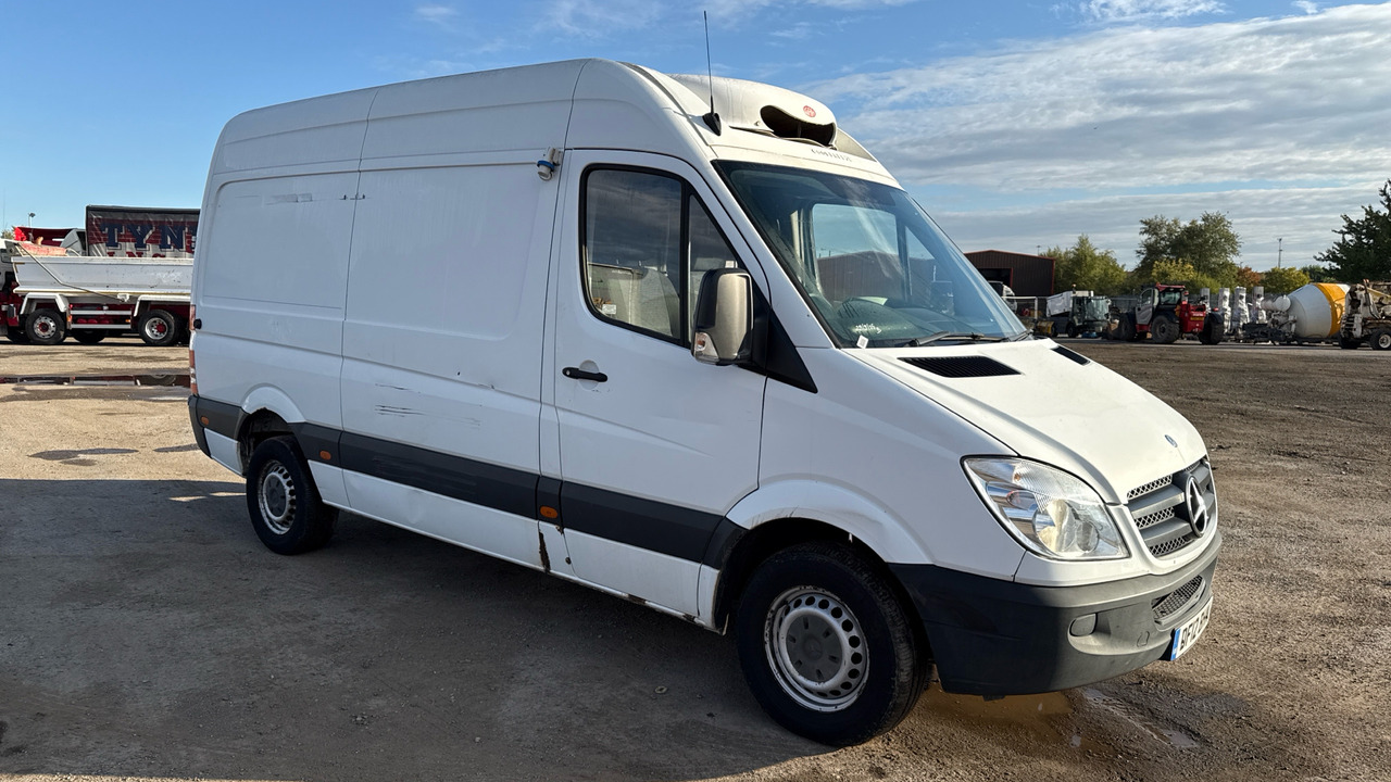 MERCEDES-BENZ SPRINTER 313 CDI - Chladící dodávka: obrázek 1 MERCEDES-BENZ SPRINTER 313 CDI - Chladící dodávka: obrázek 1