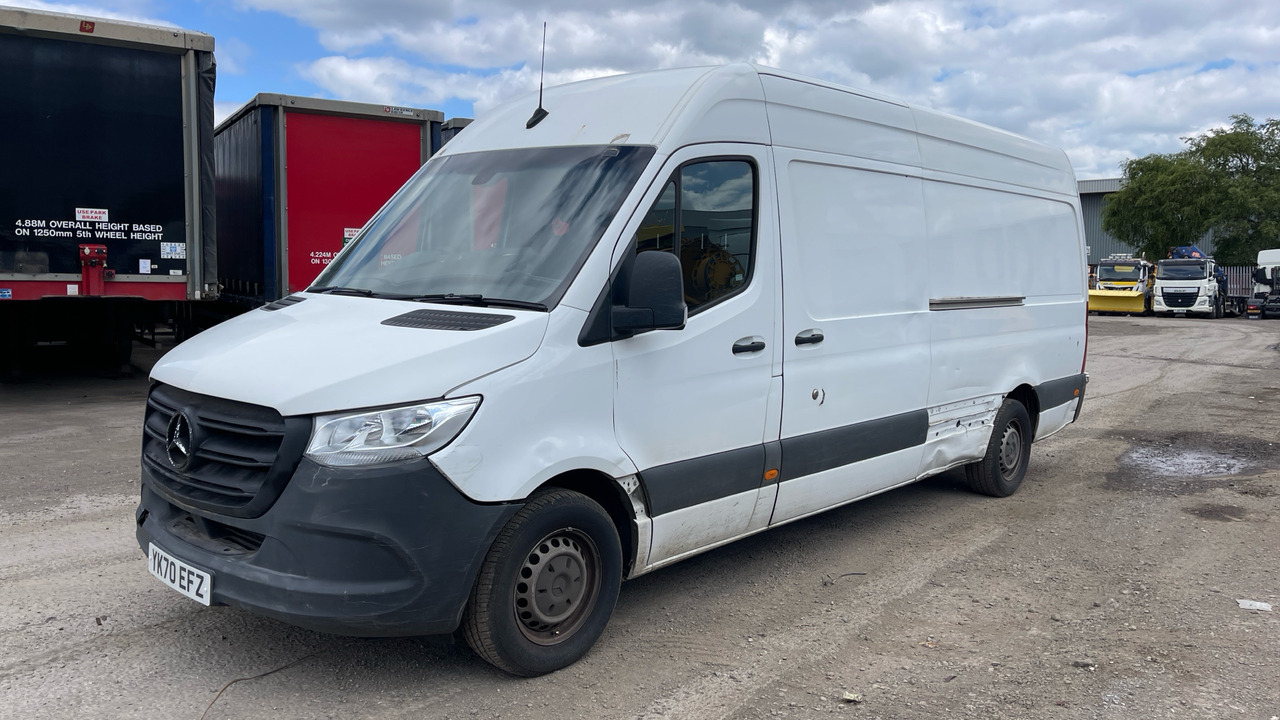 MERCEDES-BENZ SPRINTER 315 CDI - Furgon: obrázek 3 MERCEDES-BENZ SPRINTER 315 CDI - Furgon: obrázek 3