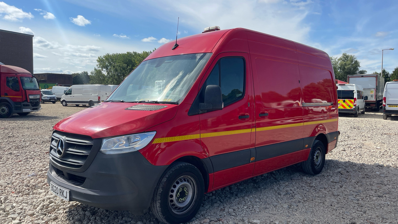 MERCEDES-BENZ SPRINTER 316 CDI - Furgon: obrázek 2 MERCEDES-BENZ SPRINTER 316 CDI - Furgon: obrázek 2