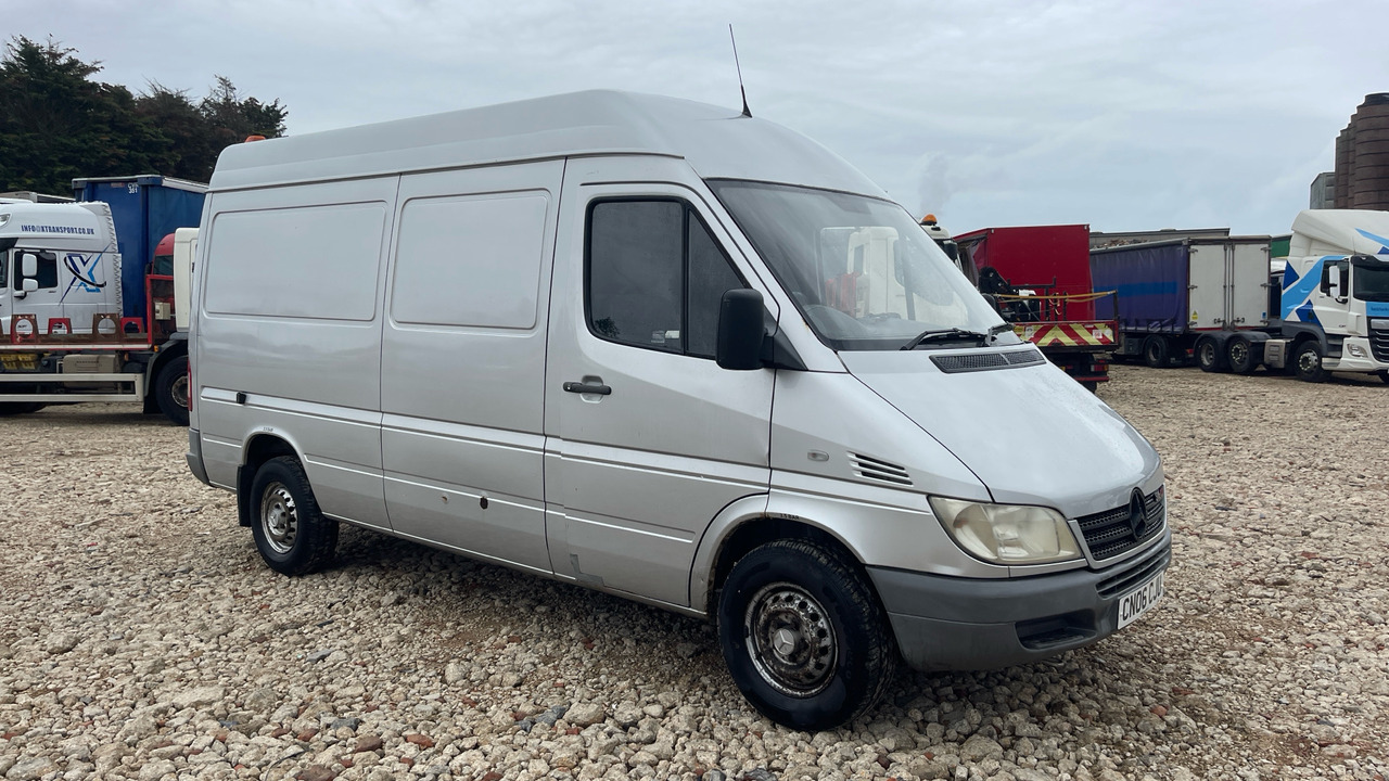 MERCEDES-BENZ SPRINTER 316 CDI - Furgon: obrázek 1 MERCEDES-BENZ SPRINTER 316 CDI - Furgon: obrázek 1