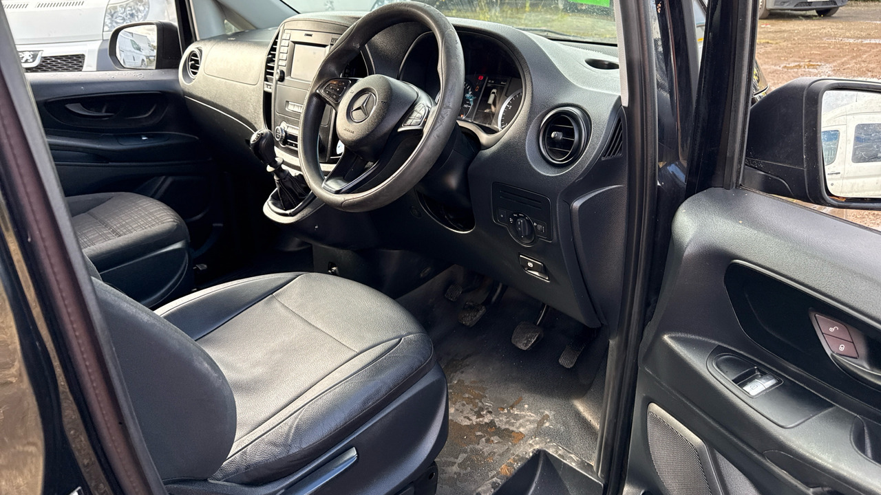 MERCEDES-BENZ VITO 114CDI BlueTec - Dodávka s dvojitou kabinou: obrázek 5 MERCEDES-BENZ VITO 114CDI BlueTec - Dodávka s dvojitou kabinou: obrázek 5