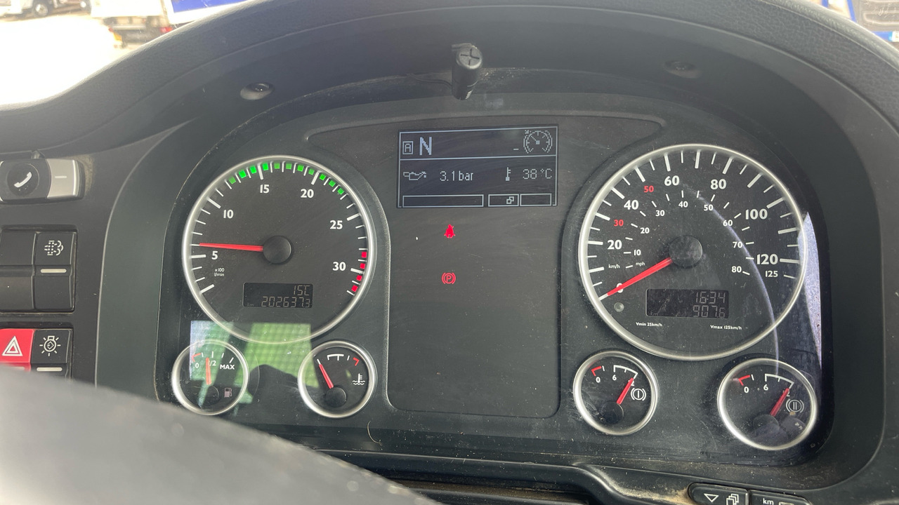 Nákladní automobil valníkový/ Plošinový, Auto s hydraulickou rukou Man TGM 18.250: obrázek 6