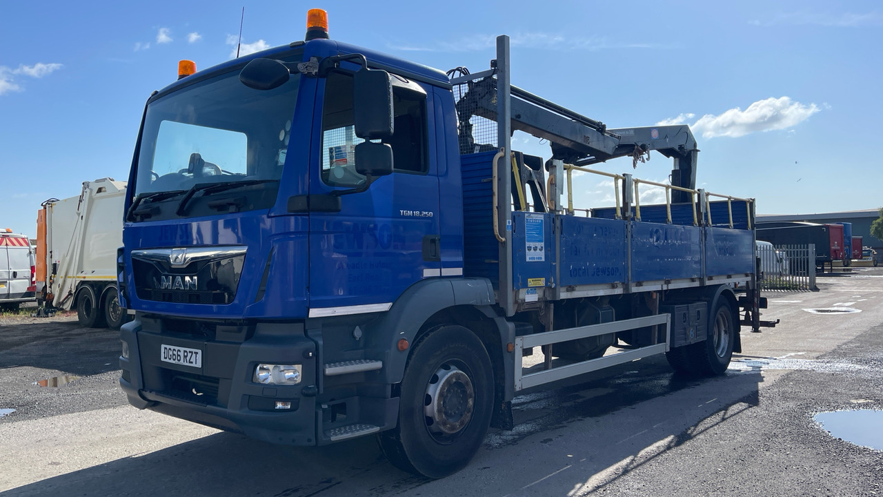 Man TGM 18.250 - Nákladní automobil valníkový/ Plošinový, Auto s hydraulickou rukou: obrázek 2 Man TGM 18.250 - Nákladní automobil valníkový/ Plošinový, Auto s hydraulickou rukou: obrázek 2