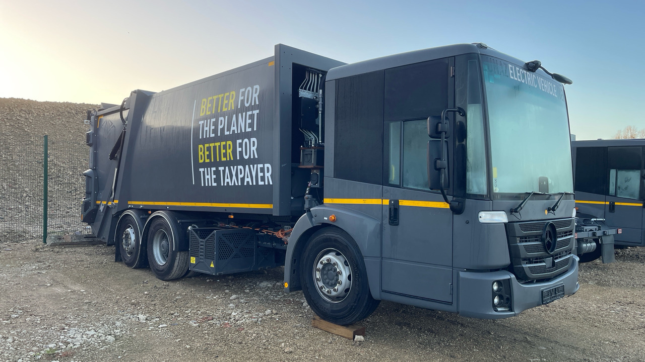 Mercedes-Benz Econic - Vůz na odvoz odpadků: obrázek 2 Mercedes-Benz Econic - Vůz na odvoz odpadků: obrázek 2