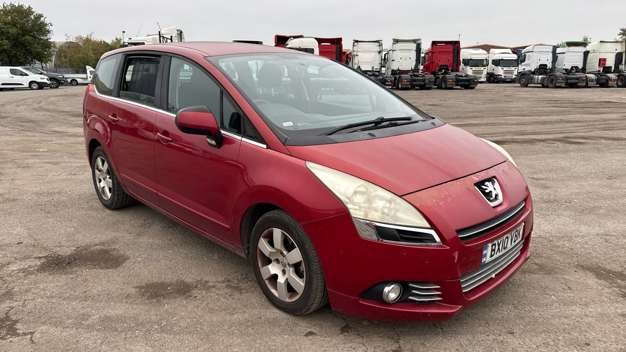 PEUGEOT 5008 2.0 HDI 150PS - Osobní auto: obrázek 1 PEUGEOT 5008 2.0 HDI 150PS - Osobní auto: obrázek 1