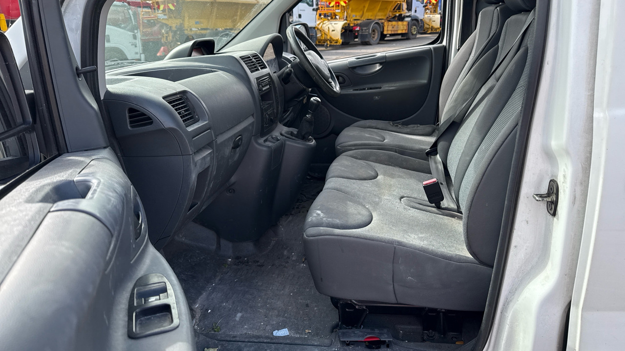 Malá dodávka PEUGEOT EXPERT 1000 1.6 HDI 90PS: obrázek 15