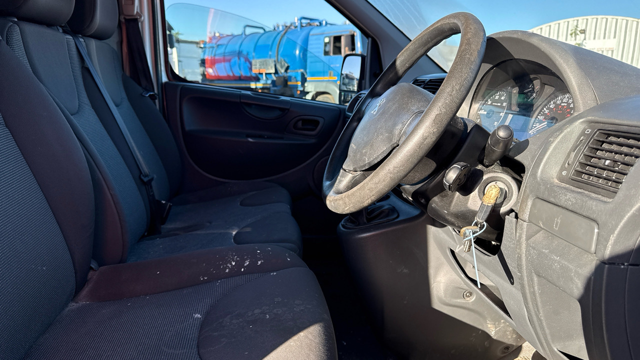 PEUGEOT EXPERT 1000 1.6 HDI 90PS - Malá dodávka: obrázek 5 PEUGEOT EXPERT 1000 1.6 HDI 90PS - Malá dodávka: obrázek 5