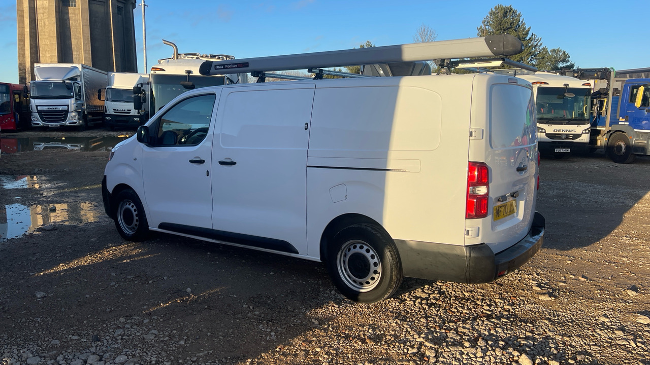 PEUGEOT EXPERT PROFESSIONAL - Furgon: obrázek 3 PEUGEOT EXPERT PROFESSIONAL - Furgon: obrázek 3