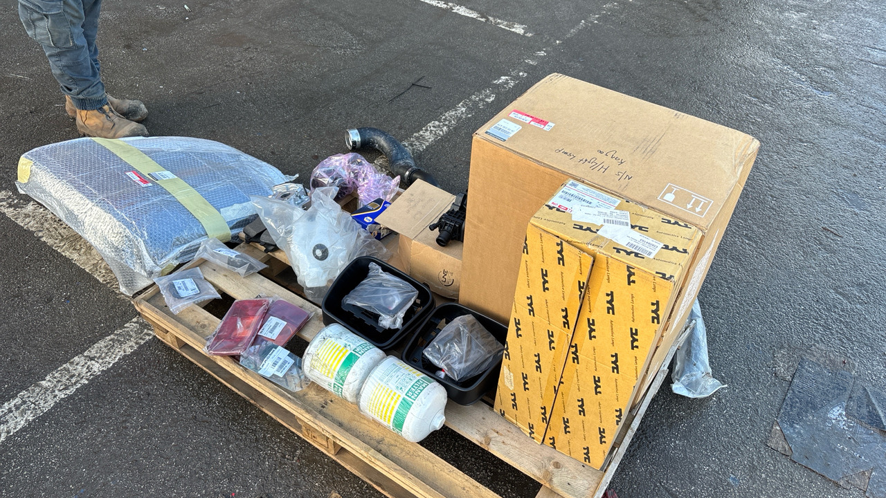 RENAULT PARTS - Stavební zařízení: obrázek 2 RENAULT PARTS - Stavební zařízení: obrázek 2