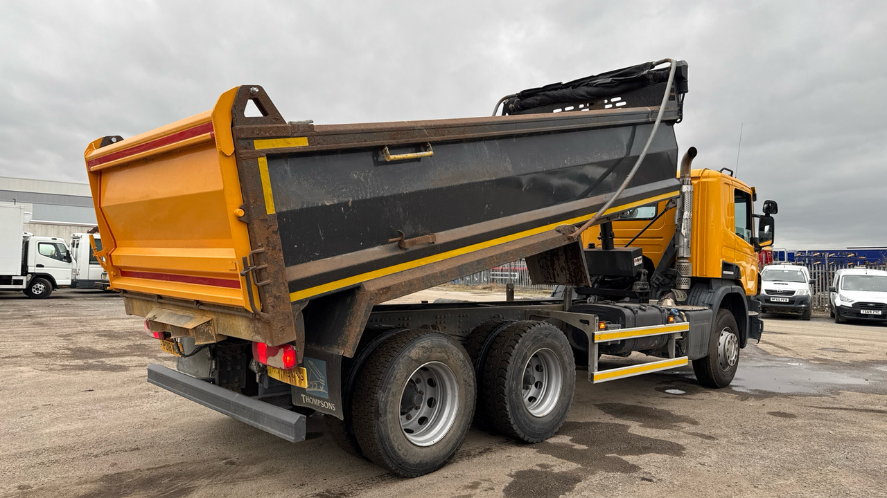 SCANIA P 320 - Sklápěč: obrázek 4 SCANIA P 320 - Sklápěč: obrázek 4