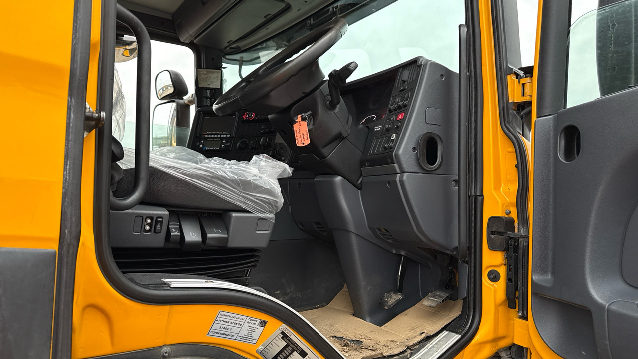 SCANIA P 320 - Sklápěč: obrázek 5 SCANIA P 320 - Sklápěč: obrázek 5