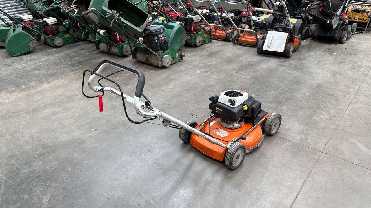 STIHL RM4 RTP - Stavební zařízení: obrázek 4 STIHL RM4 RTP - Stavební zařízení: obrázek 4