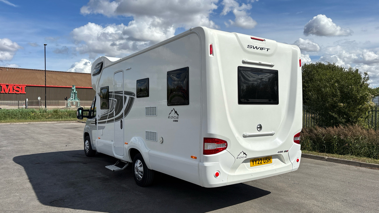 SWIFT EDGE 486 (FIAT DUCATO 3500KG) - Polointegrovaný obytný vůz: obrázek 3 SWIFT EDGE 486 (FIAT DUCATO 3500KG) - Polointegrovaný obytný vůz: obrázek 3