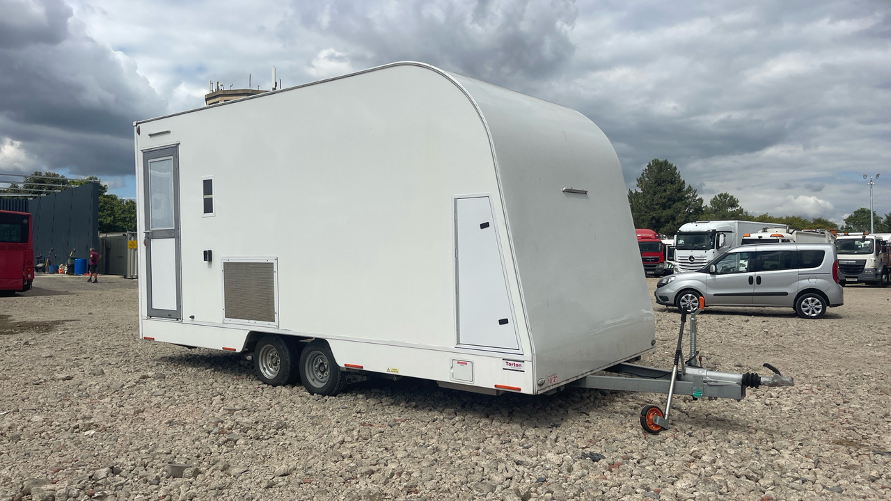 TORTON - Přepravník stavebních strojů: obrázek 3 TORTON - Přepravník stavebních strojů: obrázek 3