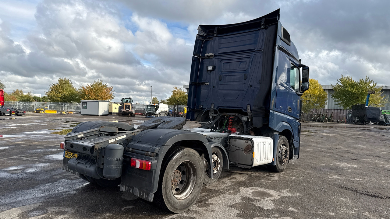 MERCEDES-BENZ ACTROS 2445 - Tahač: obrázek 4 MERCEDES-BENZ ACTROS 2445 - Tahač: obrázek 4