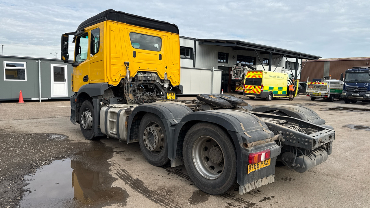 MERCEDES-BENZ ACTROS - Tahač: obrázek 3 MERCEDES-BENZ ACTROS - Tahač: obrázek 3
