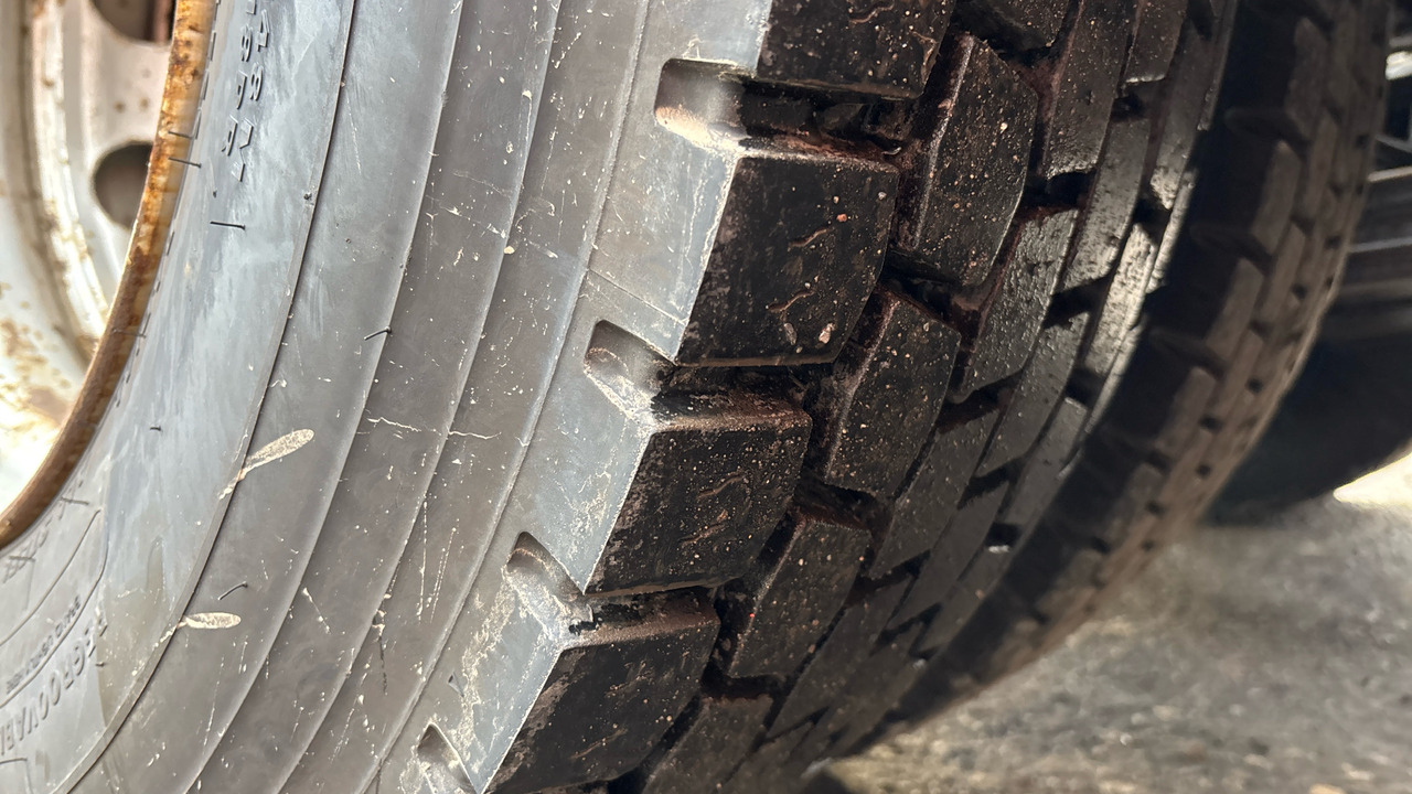 Tahač RENAULT T  460: obrázek 32