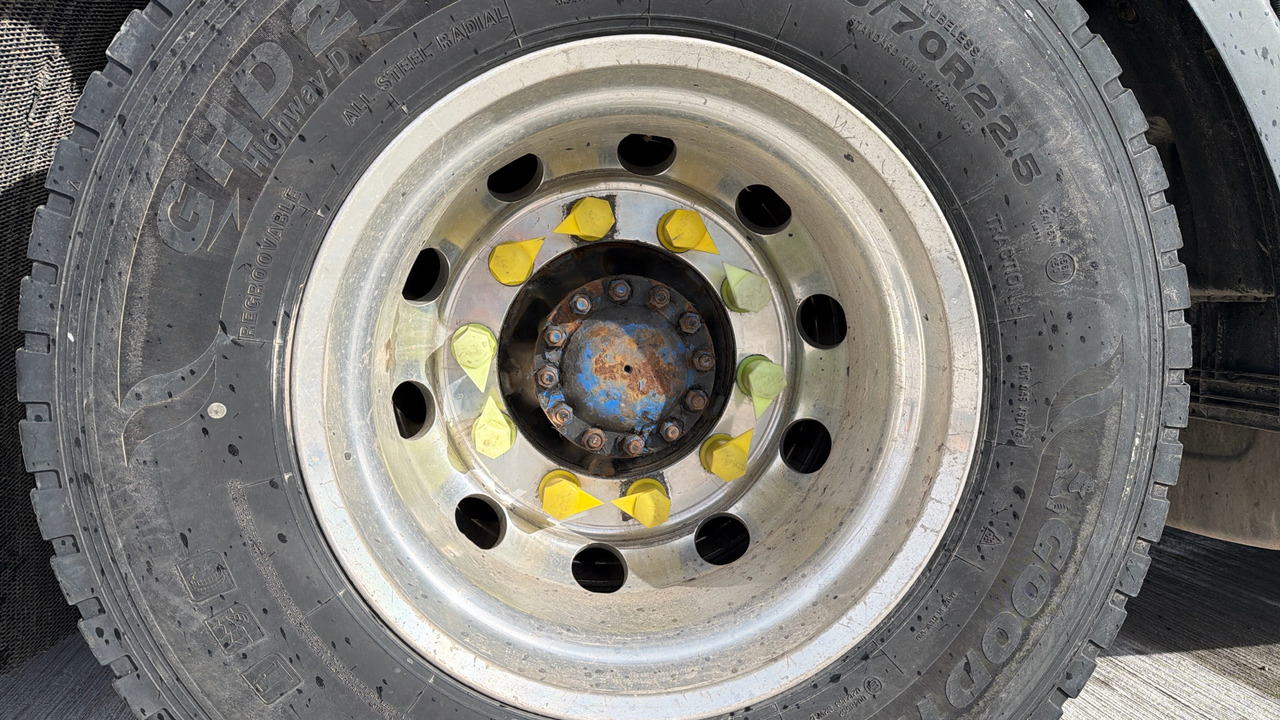 Tahač RENAULT T RANGE: obrázek 18 Tahač RENAULT T RANGE: obrázek 18