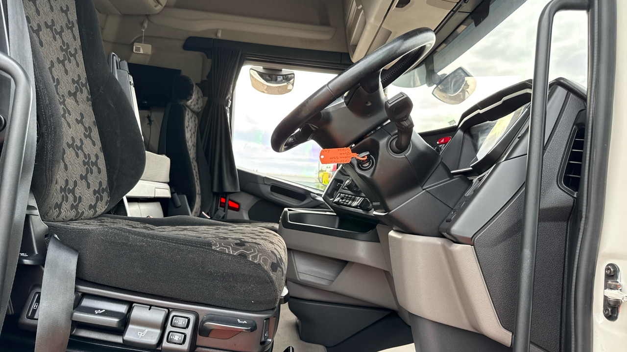 SCANIA S 500 - Tahač: obrázek 5 SCANIA S 500 - Tahač: obrázek 5