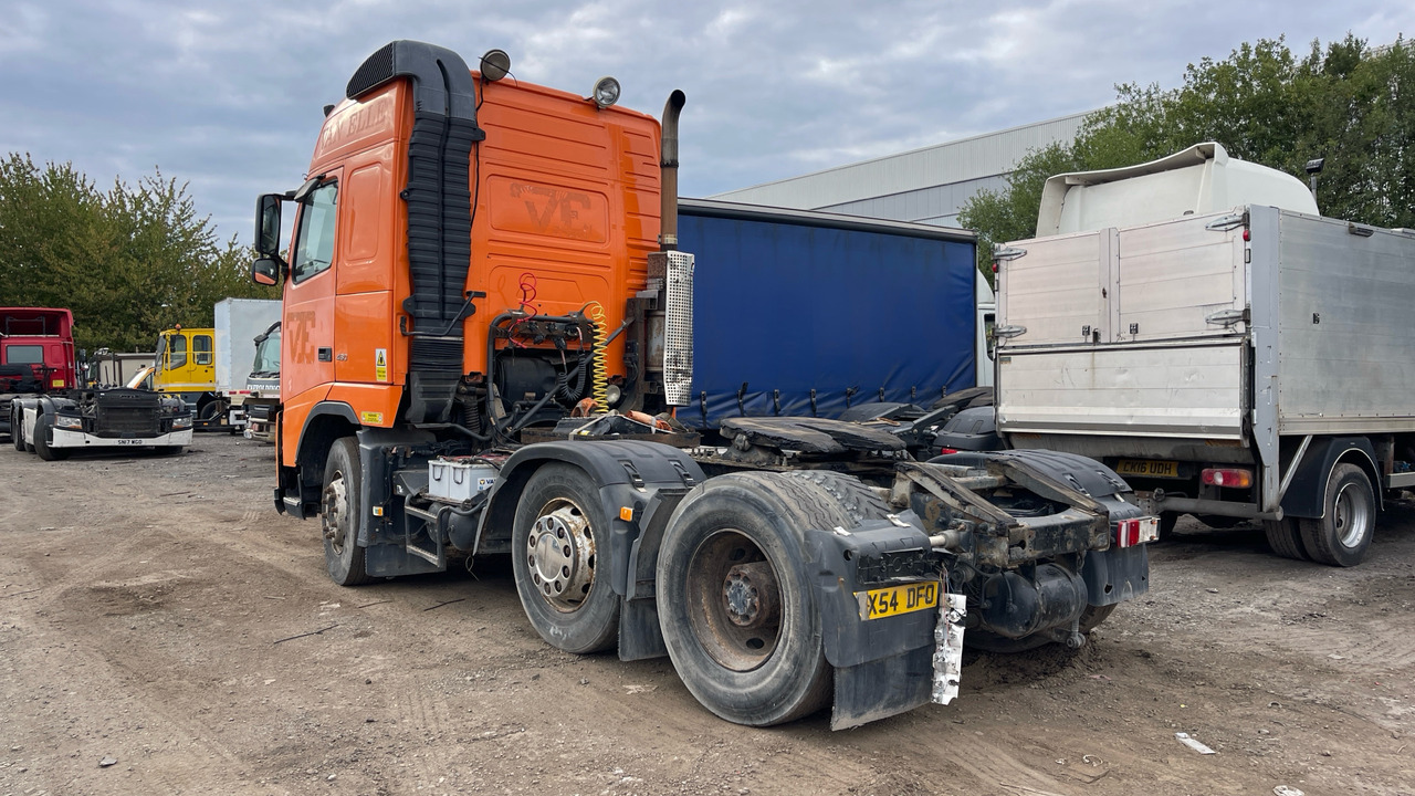 VOLVO FH 12 - Tahač: obrázek 4 VOLVO FH 12 - Tahač: obrázek 4