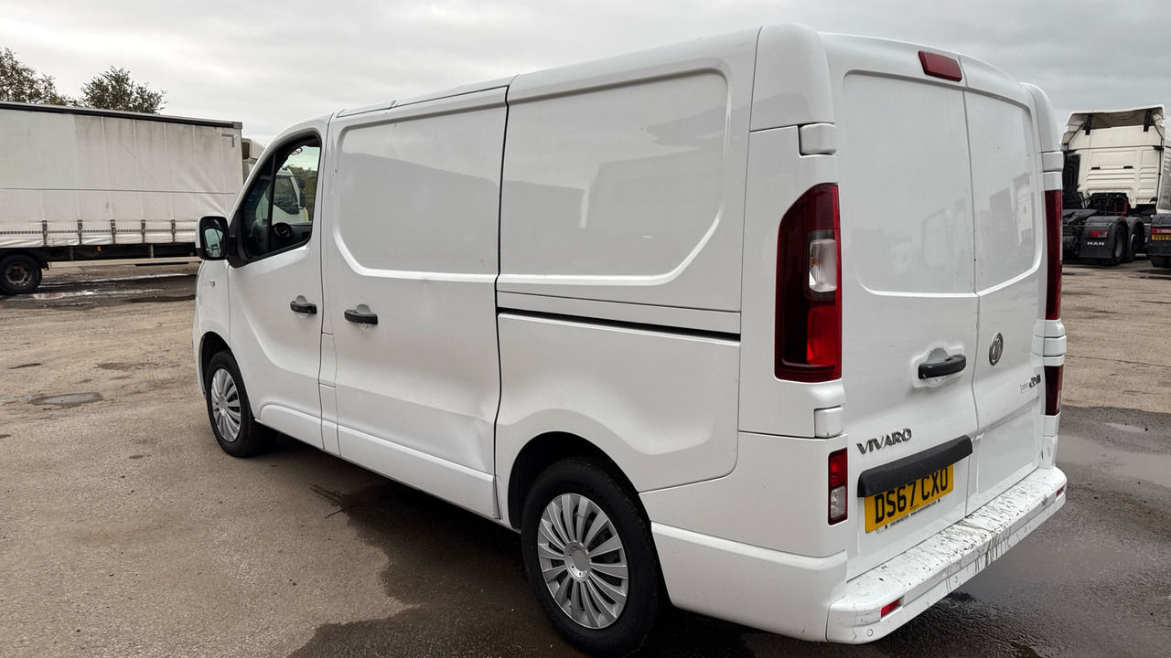 VAUXHALL VIVARO 2700 1.6CDTI 120PS - Malá dodávka: obrázek 3 VAUXHALL VIVARO 2700 1.6CDTI 120PS - Malá dodávka: obrázek 3